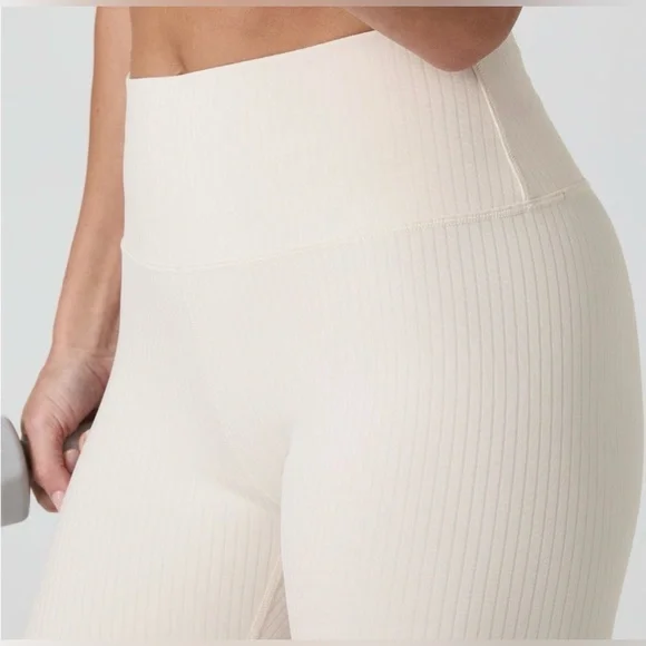 Vuori Inversion Ribbed Cream Marshmallow Leggings Size Small - Picture 5 of 9